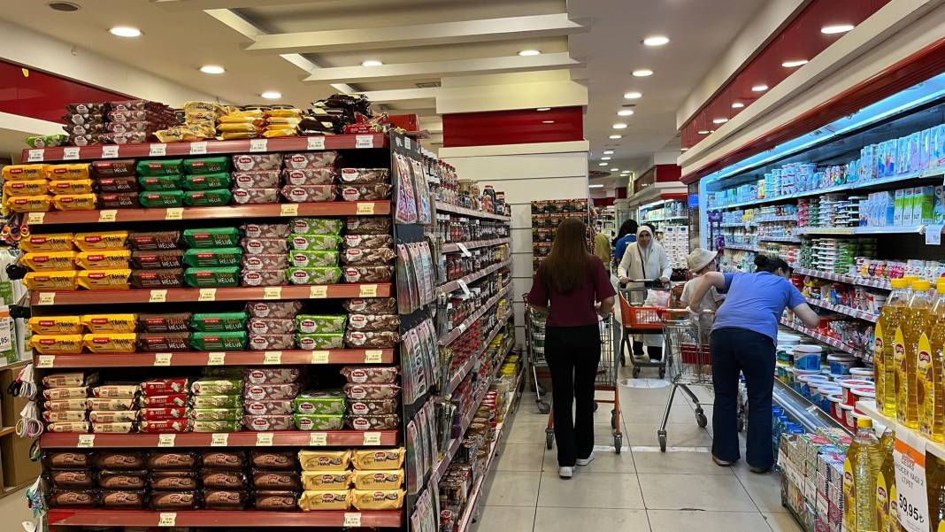 Konya’nın zincir marketinde büyük yaz indirimi 7